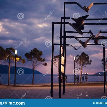 Porta Apartament Vlorë Esterno foto