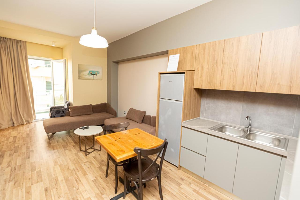 Porta Apartament Vlorë Esterno foto