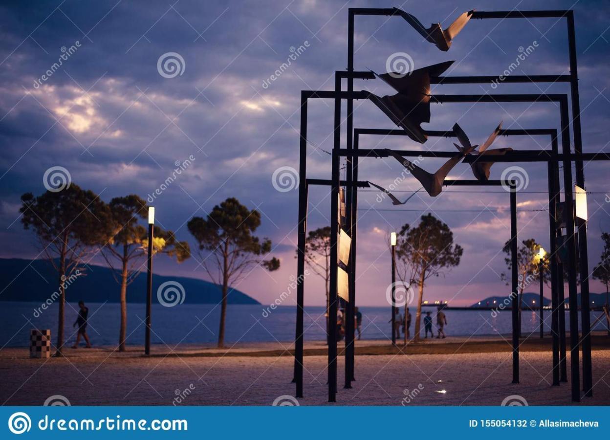 Porta Apartament Vlorë Esterno foto