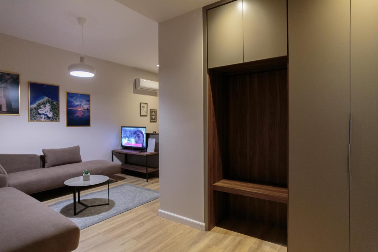 Porta Apartament Vlorë Esterno foto