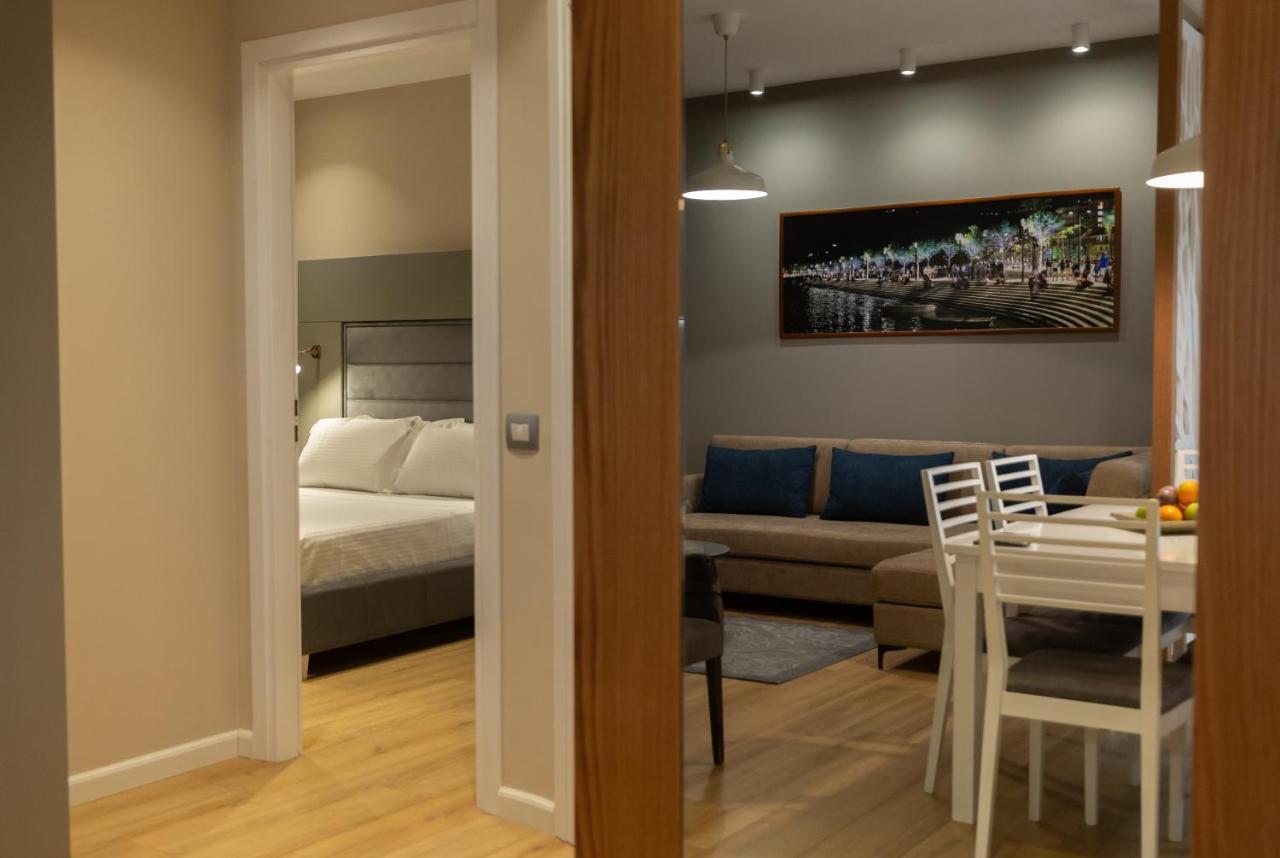 Porta Apartament Vlorë Esterno foto